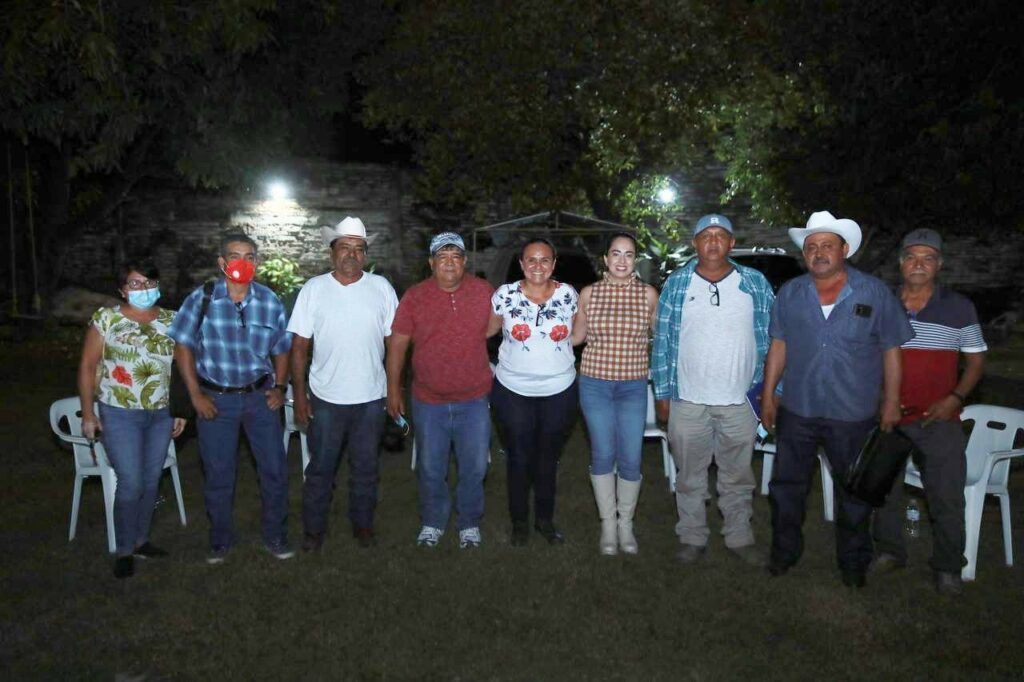 Encuentro con comisariados ejidales y campesinos