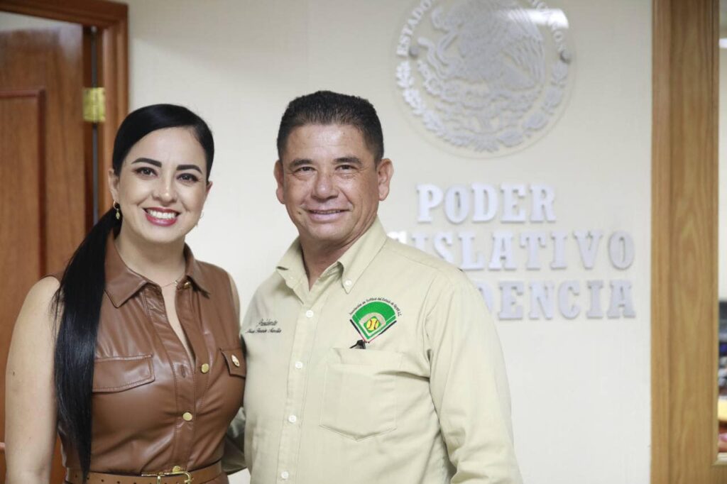 Equipo femenil de la Asociación de Softbol del Estado de Nayarit
