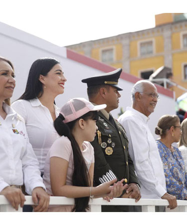 Desfile cívico-deportivo por el aniversario 112 de la Revolución Mexicana