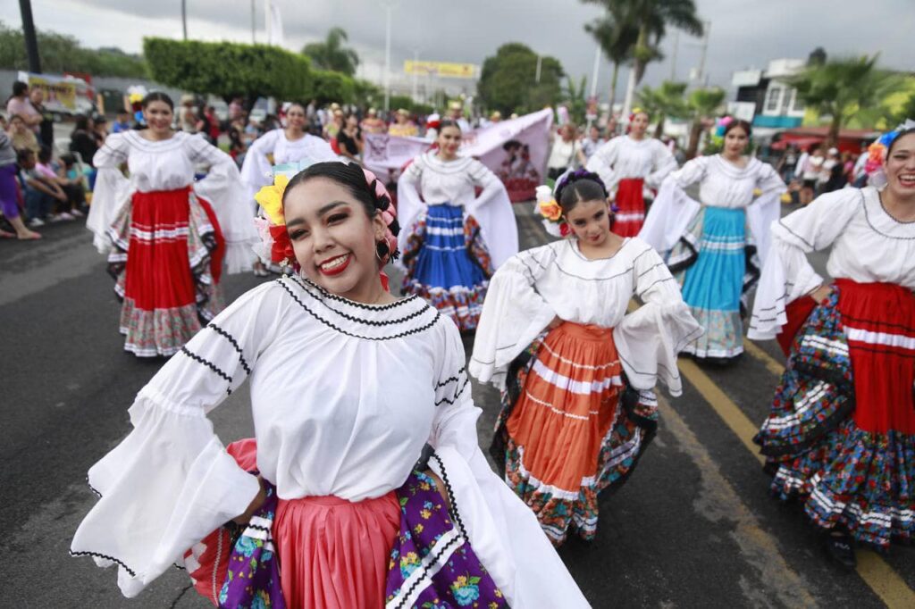 La Feria del Elote 2023 de Xalisco, ¡ya comenzó! y la alegría se refleja en los rostros y el gran ambiente que siempre vive su gente y en esta fecha, ¡aún más! 