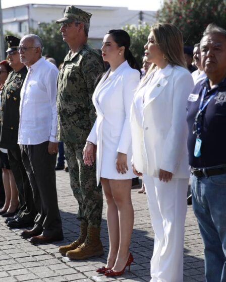 Honores a nuestro lábaro patrio